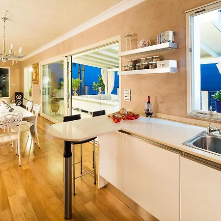 Belvilla By Oyo With Panoramic Sea View Pool Villa Letojanni