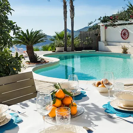 Belvilla By Oyo With Panoramic Sea View Pool